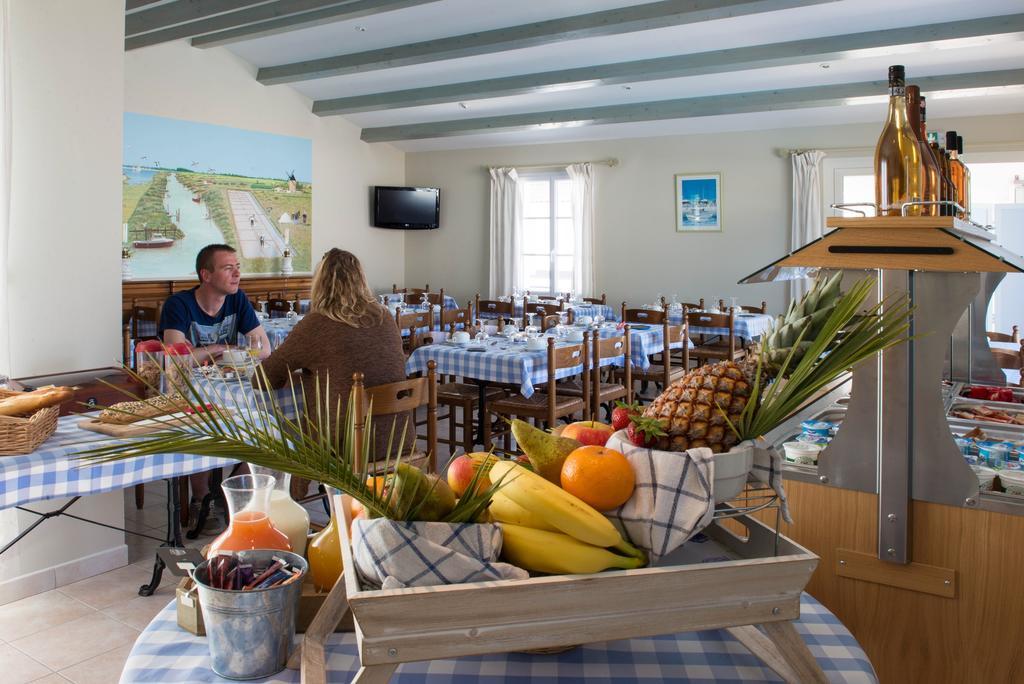 Hotel Jerodel Le Bois-Plage-en-Ré エクステリア 写真
