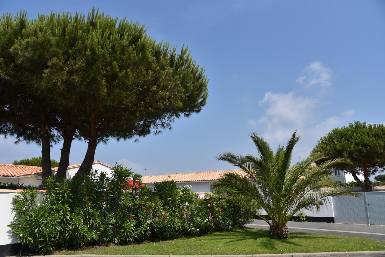 Hotel Jerodel Le Bois-Plage-en-Ré エクステリア 写真