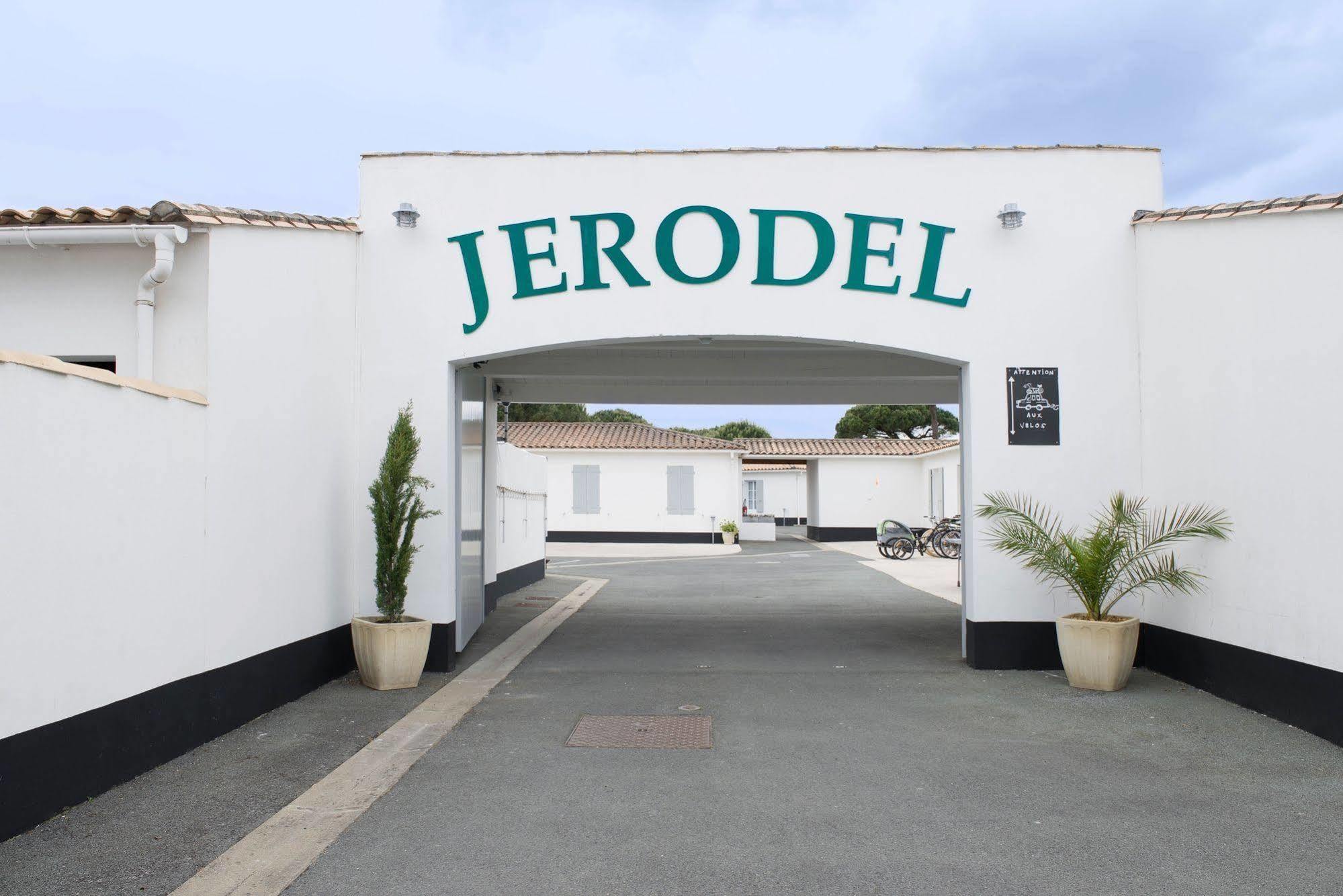Hotel Jerodel Le Bois-Plage-en-Ré エクステリア 写真
