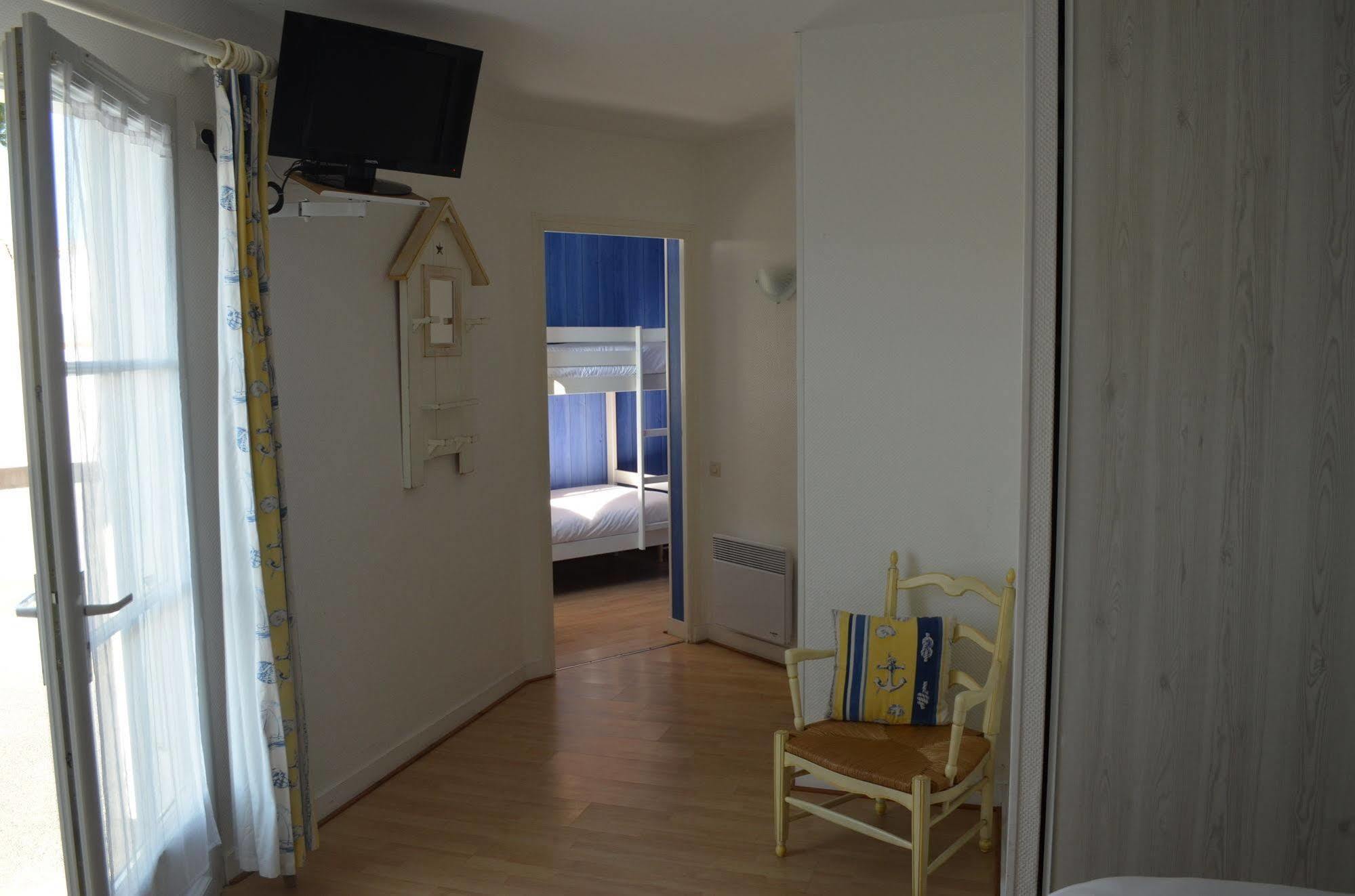 Hotel Jerodel Le Bois-Plage-en-Ré エクステリア 写真