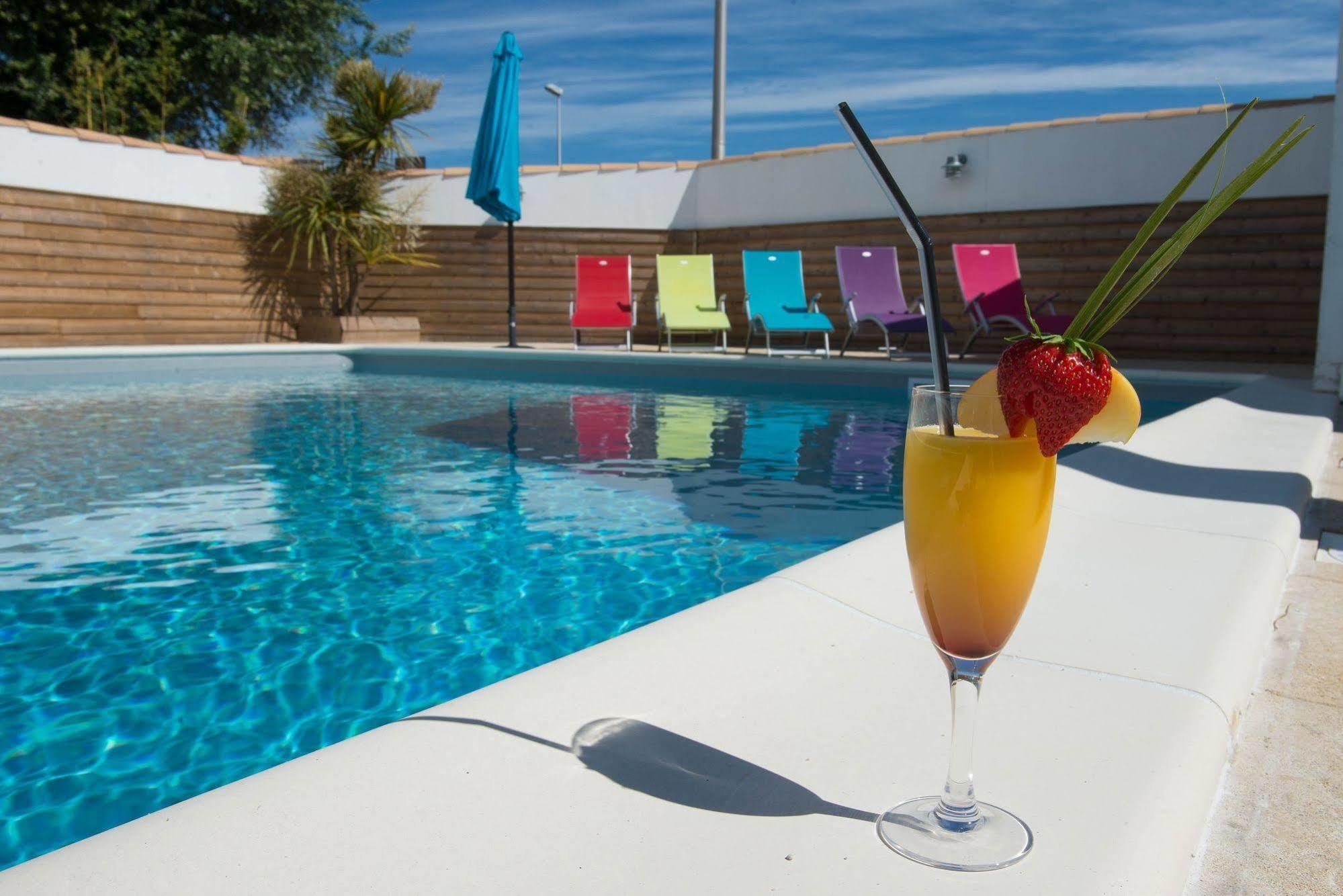 Hotel Jerodel Le Bois-Plage-en-Ré エクステリア 写真