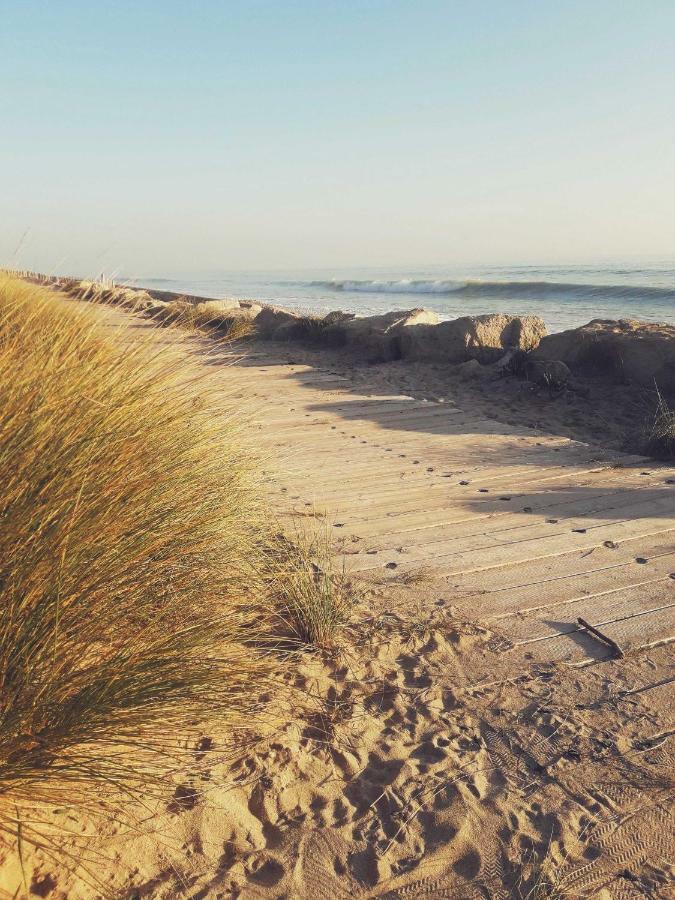 Hotel Jerodel Le Bois-Plage-en-Ré エクステリア 写真
